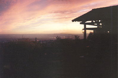 Coucher de soleil sur le dojo Sarbacana